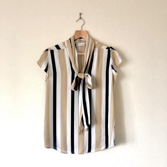 NEW YORK & COMPANY Black White & Beige Vertical Stripes Blouse - Women's Medium - Picture 1 of 9